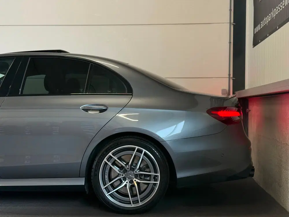 Mercedes-Benz E-Klasse AMG 53 4MATIC+ Pano uit 2020, foto 5