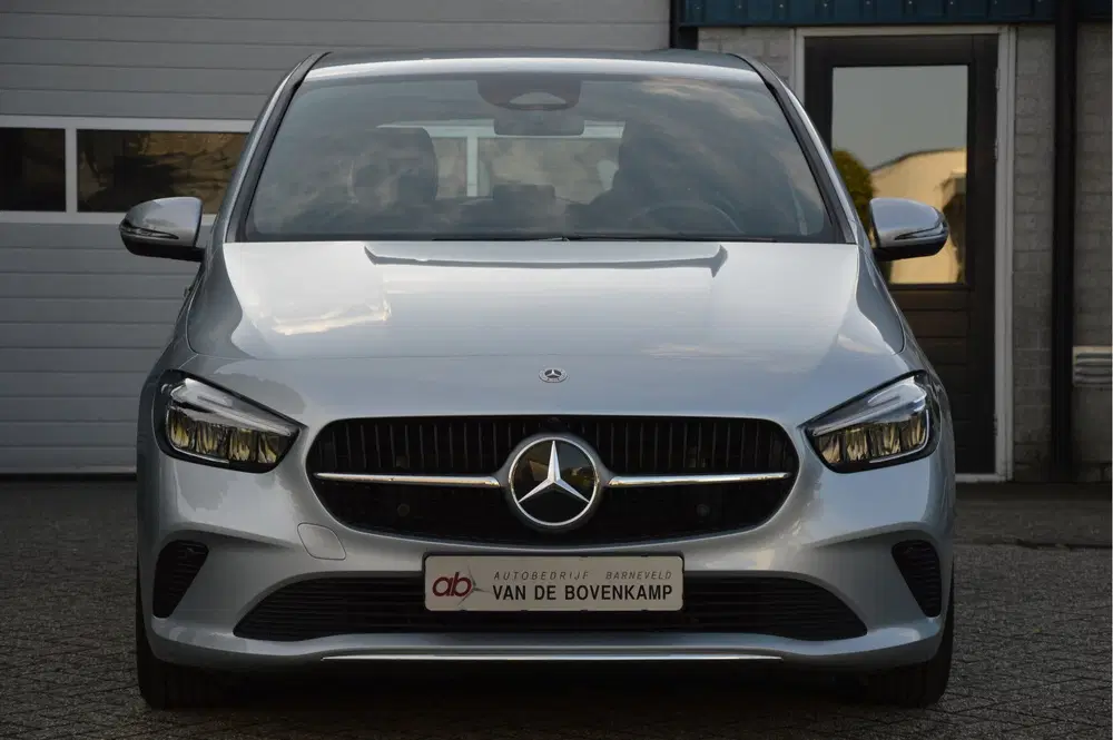 Mercedes-Benz B-Klasse 180 Business Line AUTOMAAT uit 2024, foto 8