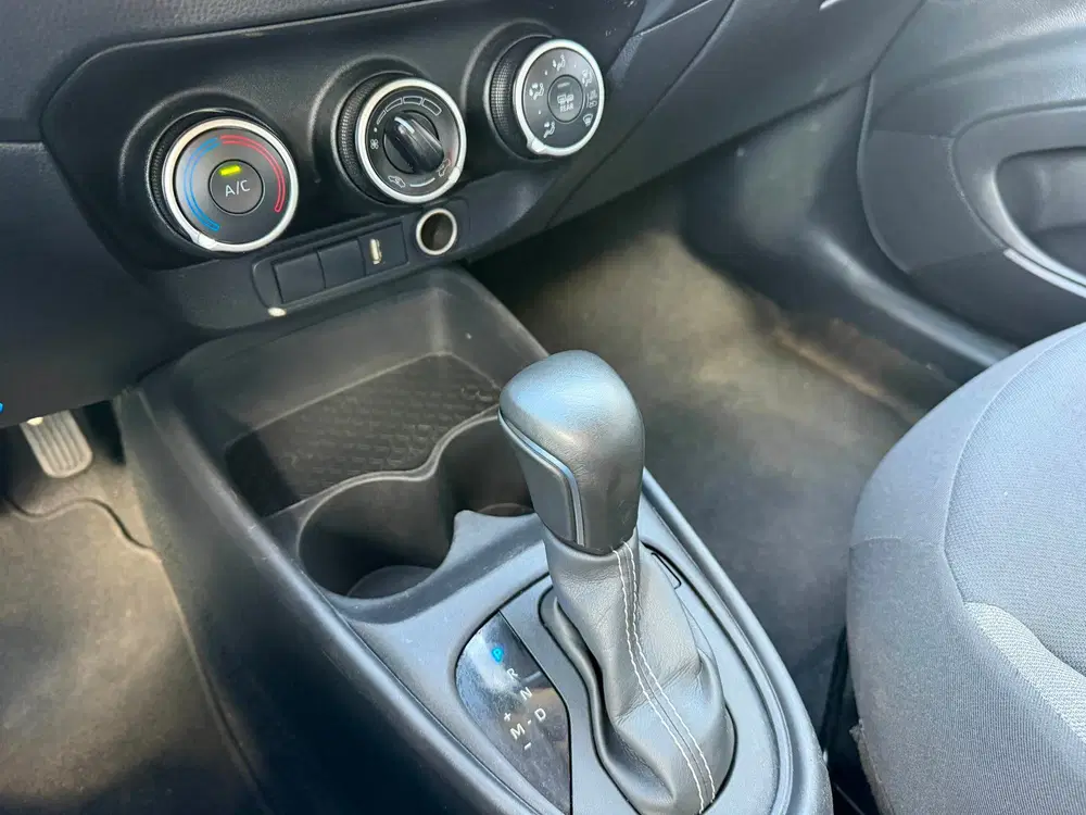 Toyota Aygo X 1.0 VVT-i S-CVT Play AUT uit 2023, foto 15