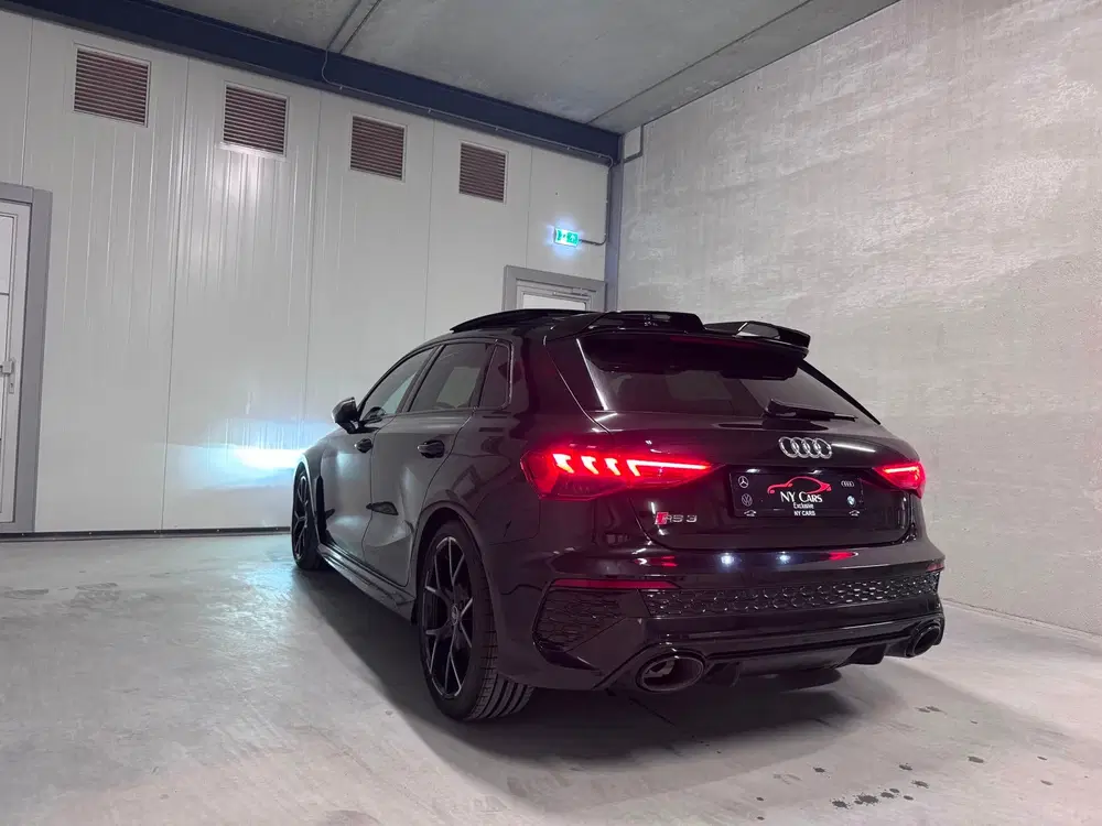 Audi RS3 2.5 TFSI Quattro Pano uit 2022, foto 4