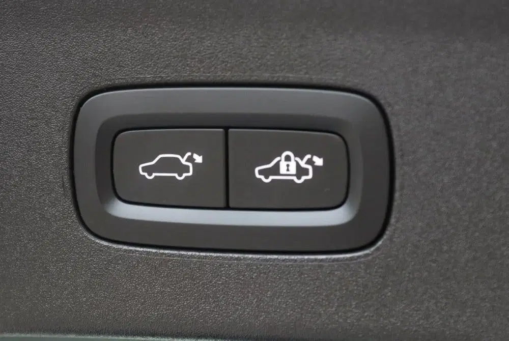 Polestar 2 Long Range Single Motor 82kWh 94 uit 2024, foto 15