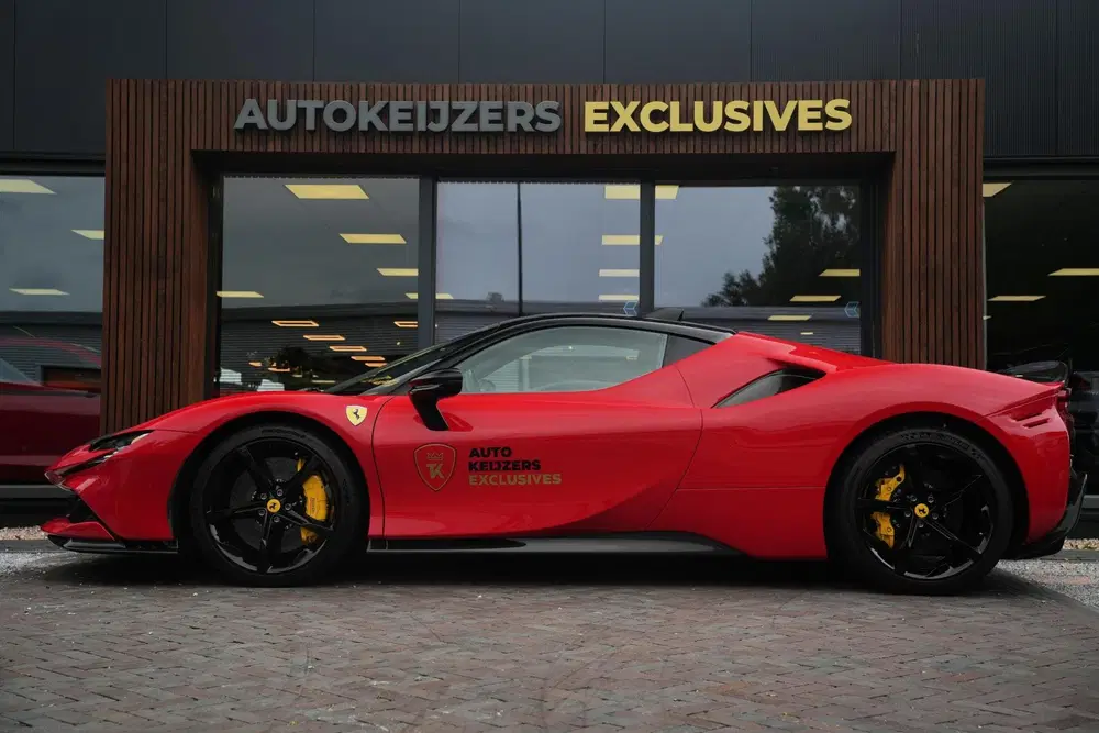 Ferrari SF90 Stradale 4.0 V8 Assetto Fiorano Fiorano Pack Ca uit 2022, foto 5
