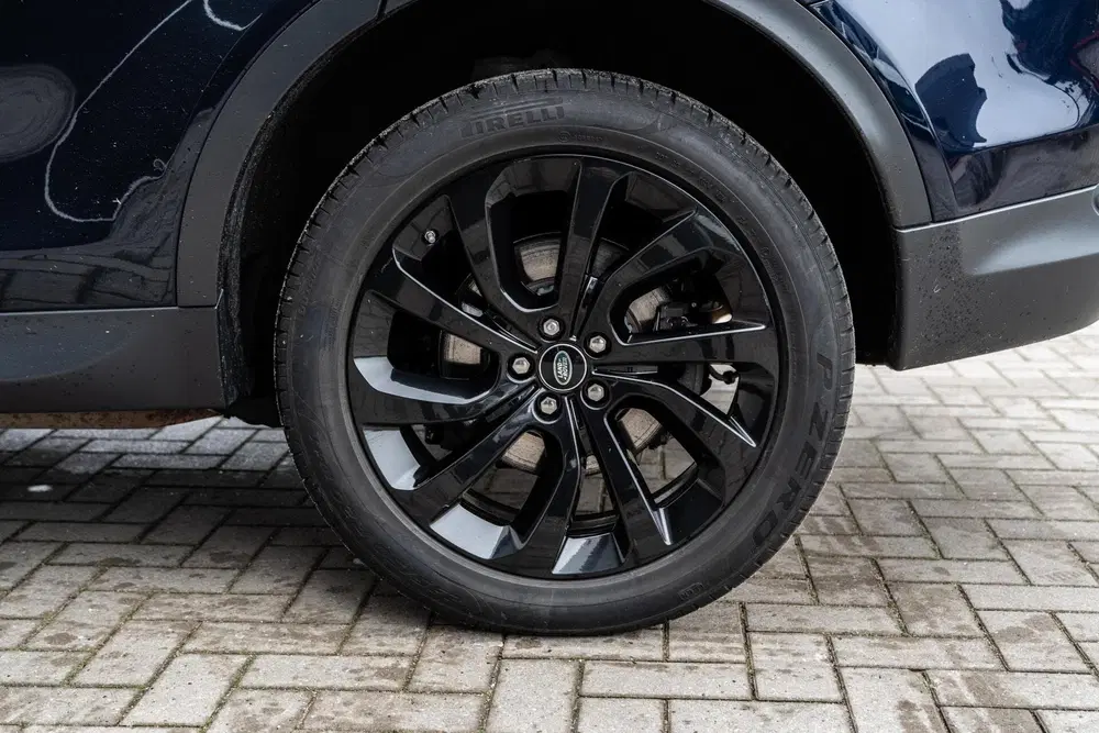 Land Rover Discovery Sport P300e 1.5 R-Dynamic HSE PANO VOL uit 2020, foto 12