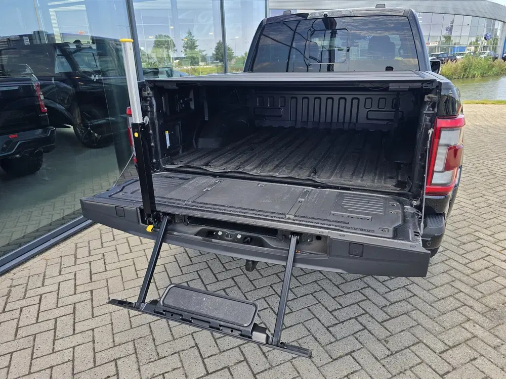 Ford F 150 USA F-150 SuperCrew Raptor uit 2023, foto 13