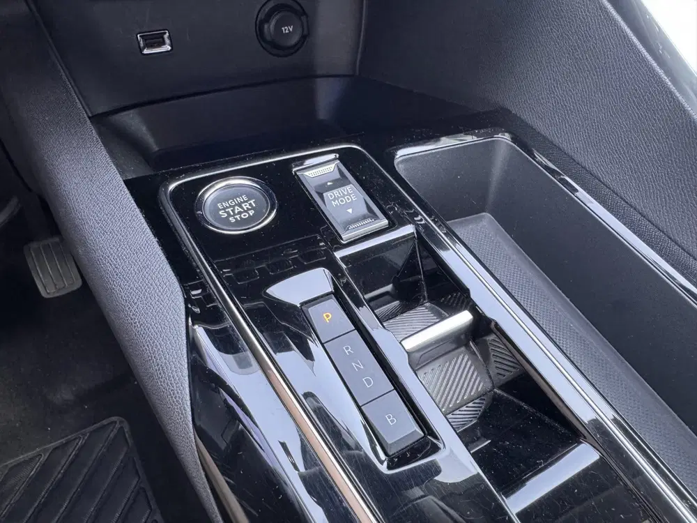 Peugeot 3008 1.6 HYbrid 225 Allure Pack uit 2023, foto 15