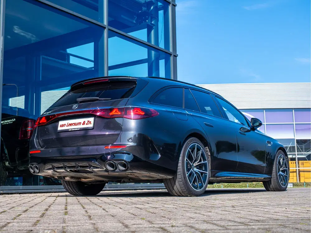 Mercedes-Benz E-Klasse AMG E 53 4MATIC+ uit 2025, foto 4