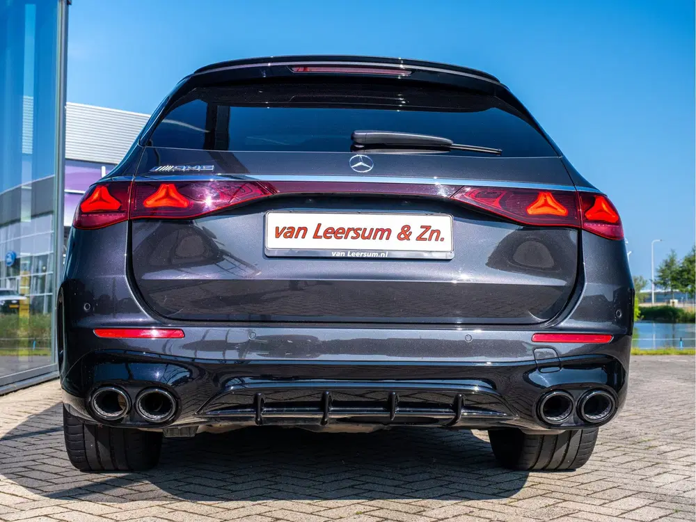 Mercedes-Benz E-Klasse AMG E 53 4MATIC+ uit 2025, foto 5