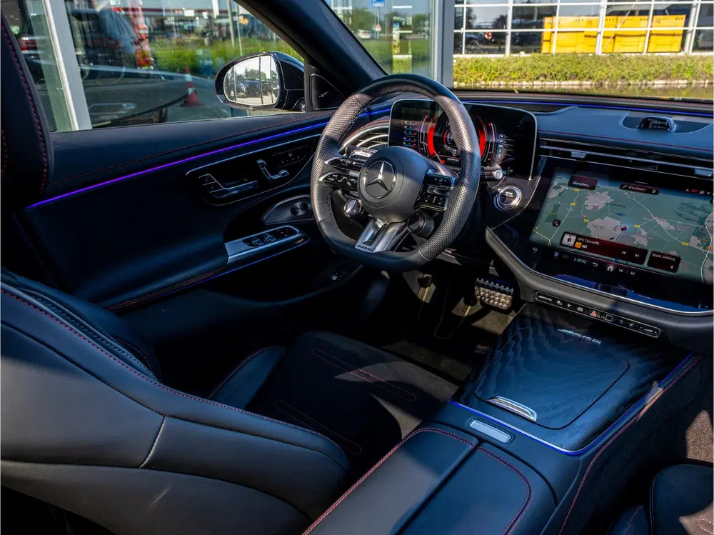 Mercedes-Benz E-Klasse AMG E 53 4MATIC+ uit 2025, foto 6