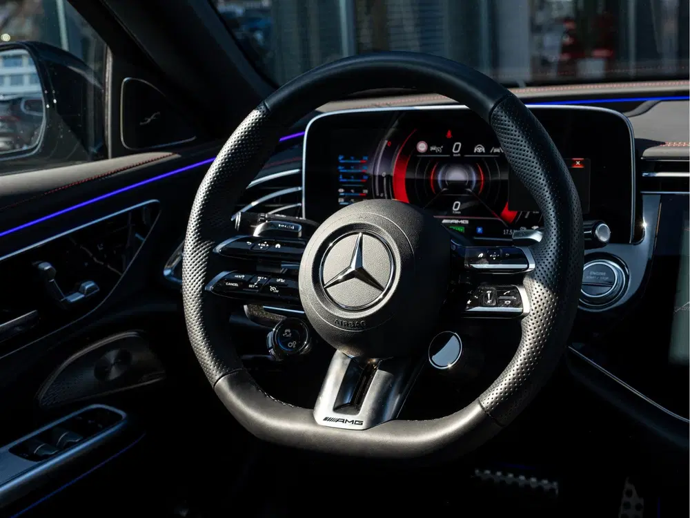 Mercedes-Benz E-Klasse AMG E 53 4MATIC+ uit 2025, foto 8