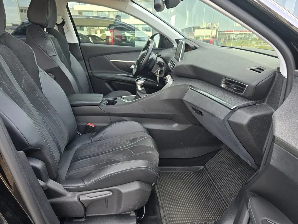 Peugeot 3008 1.2 PureTech Crossway Camera uit 2019, foto 4