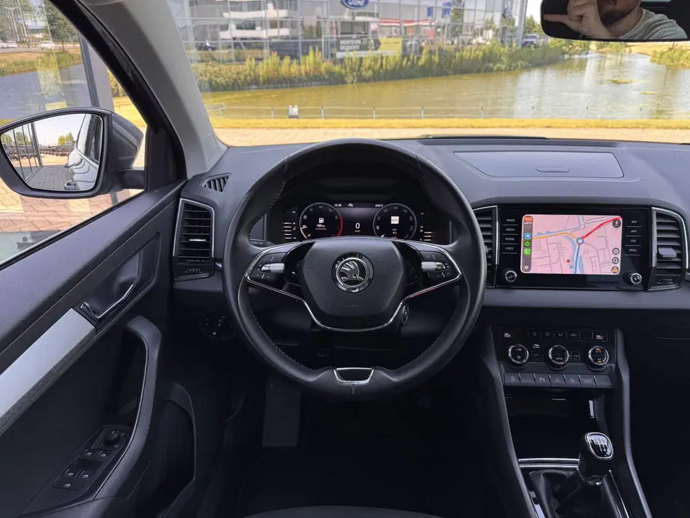Skoda Karoq 1.5 TSI ACT Business Edition uit 2023, foto 12