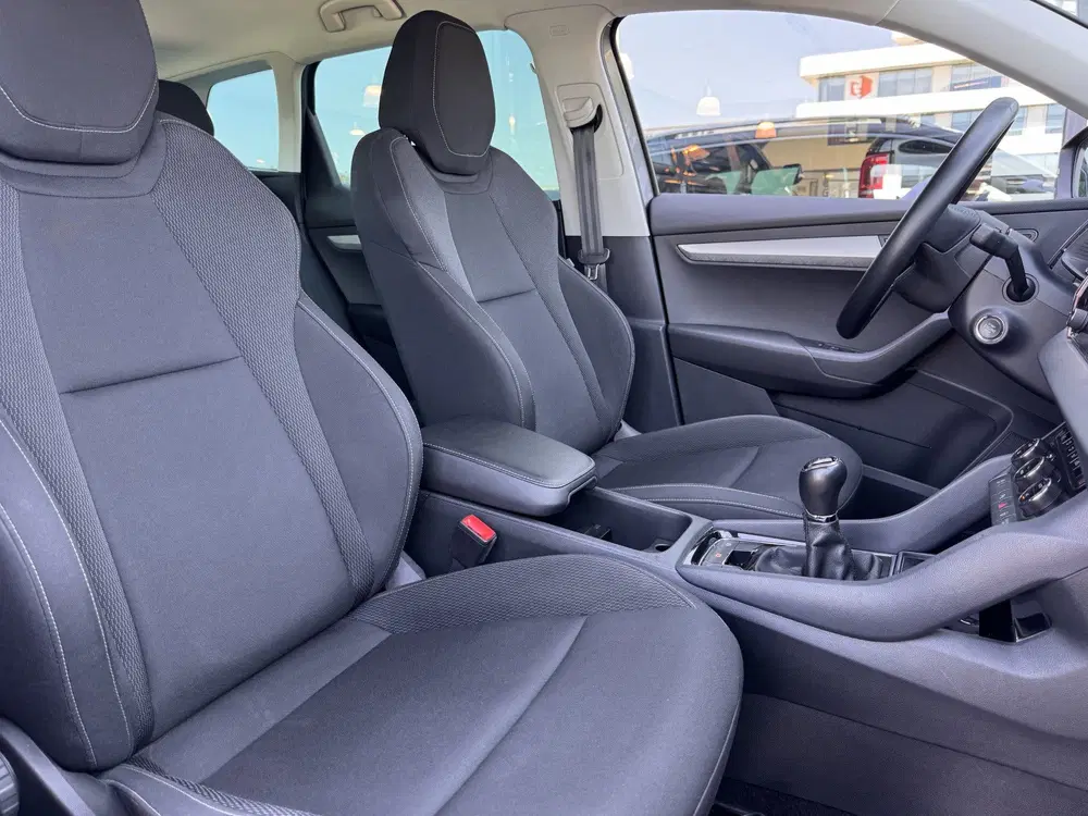 Skoda Karoq 1.5 TSI ACT Business Edition uit 2023, foto 9