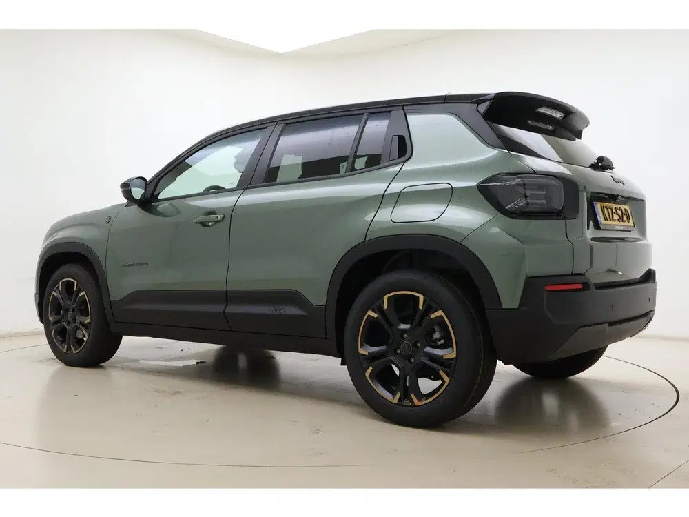 Jeep Avenger e-Hybrid 85th Anniversary uit 2026, foto 12