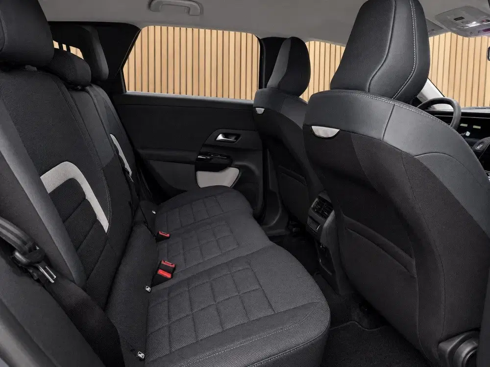 Citroën C5 Aircross 1.2 Hybrid 145 Plus uit 2026, foto 8