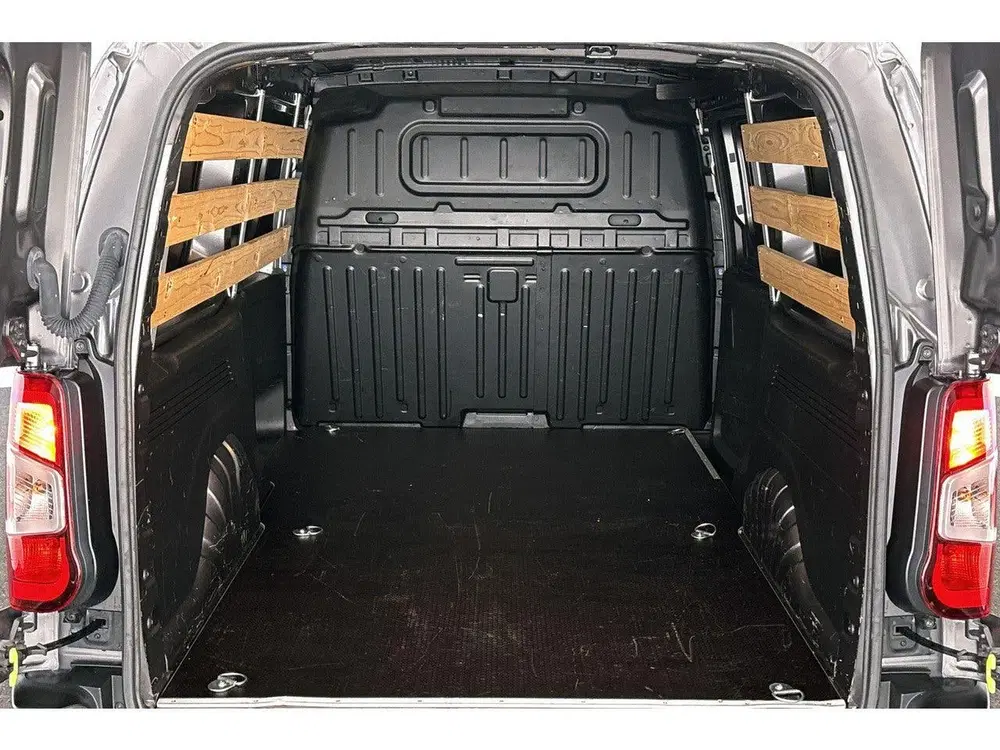 Opel Combo 1.5D L2H1 Standaard Navigatie Camera Apple uit 2023, foto 8
