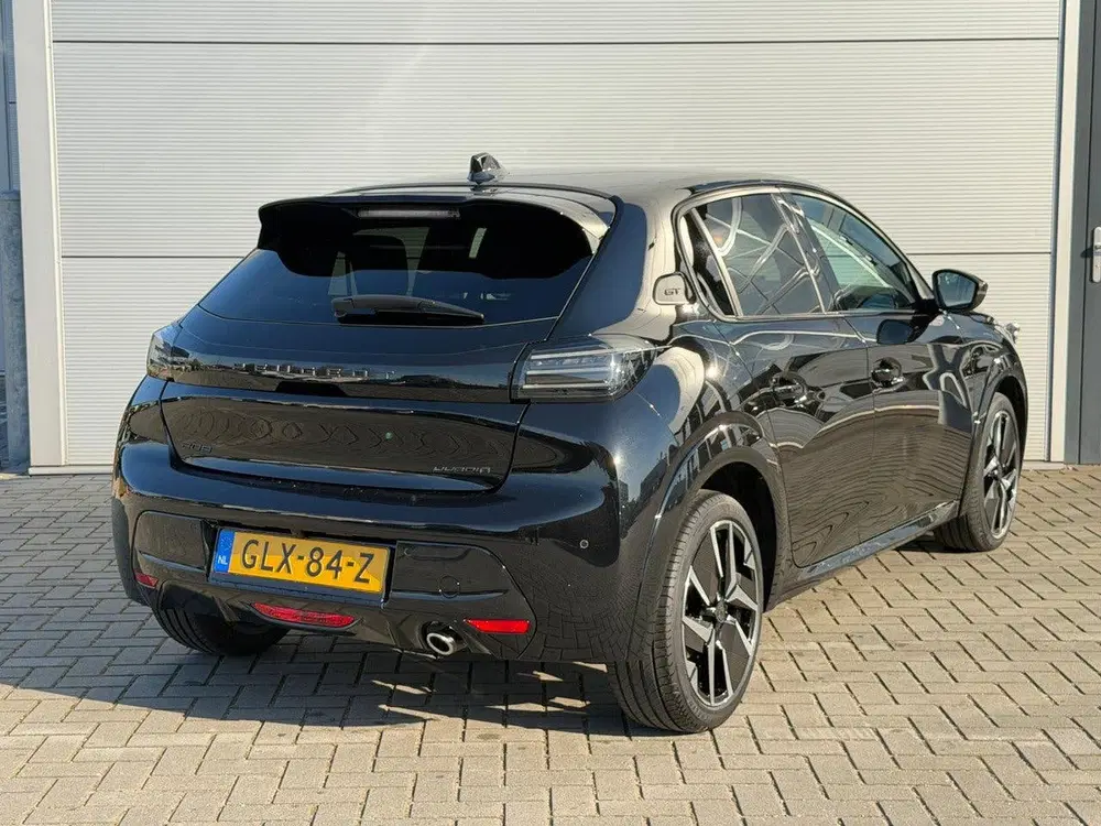 Peugeot 208 1.2T 100pk Hybrid Automaat GT uit 2024, foto 4