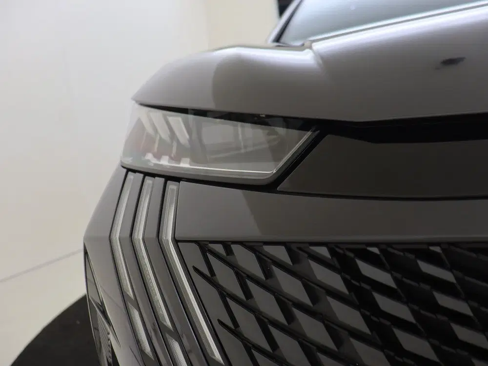 Peugeot 5008 1.2 Hybrid 145PK GT uit 2025, foto 14