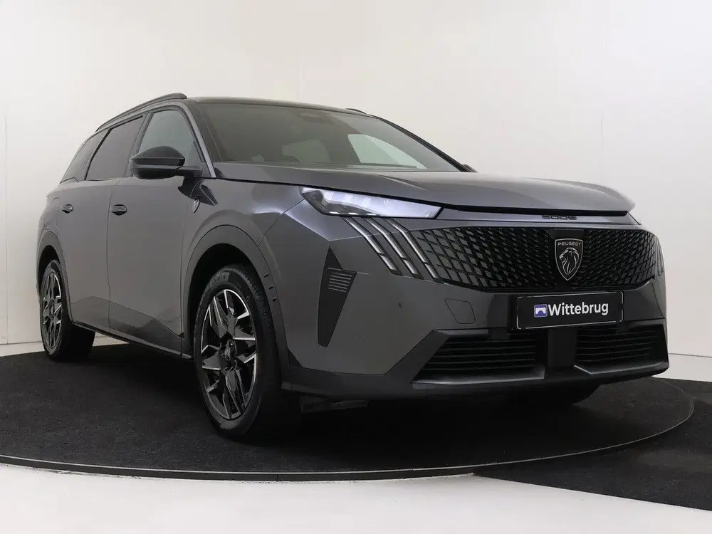Peugeot 5008 1.2 Hybrid 145PK GT uit 2025, foto 3