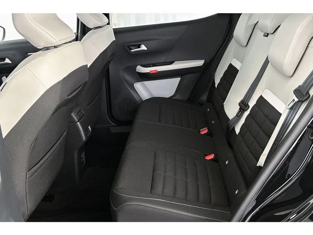 Citroën C3 Aircross 1.2 Hybrid 145pk Max Stoel-Stuurverwarm uit 2025, foto 8