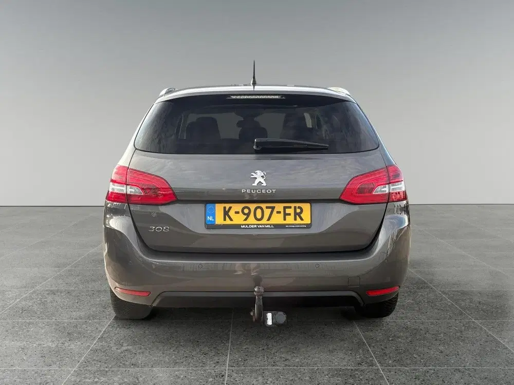 Peugeot 308 SW Allure 1.2 Turbo 130pk uit 2020, foto 4