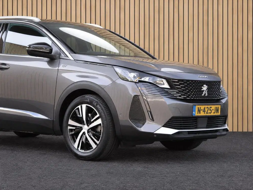 Peugeot 5008 1.2 PureTech GT uit 2021, foto 10