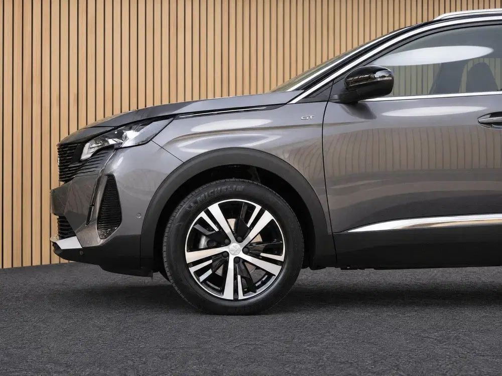 Peugeot 5008 1.2 PureTech GT uit 2021, foto 12