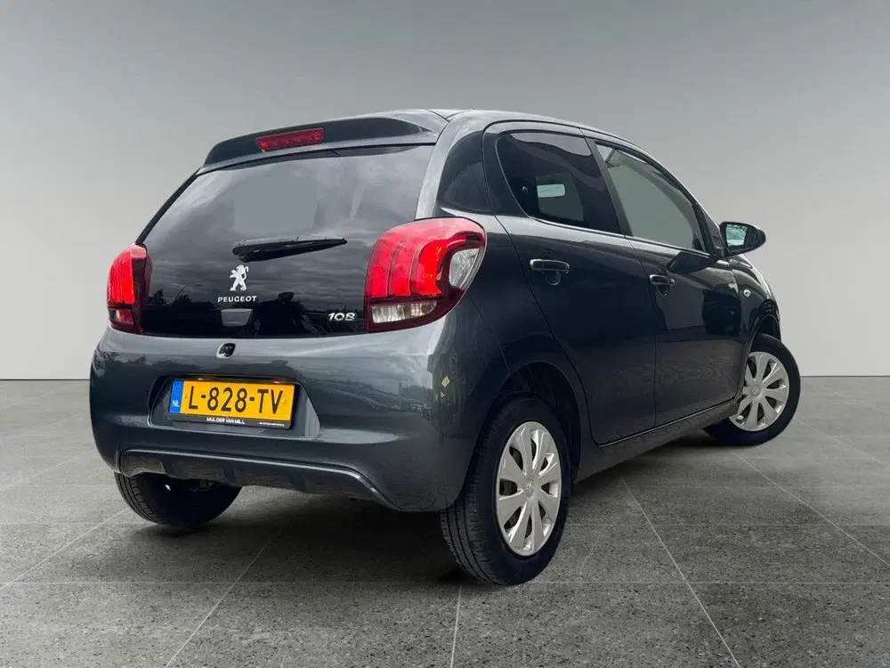 Peugeot 108 5-deurs Active 1.0 e-VTi 72pk uit 2021, foto 5