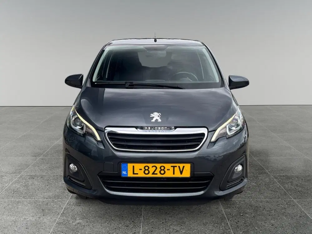 Peugeot 108 5-deurs Active 1.0 e-VTi 72pk uit 2021, foto 8