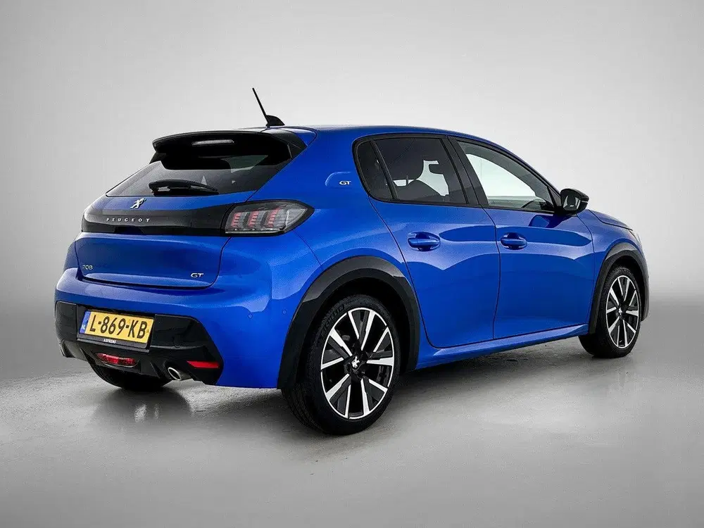Peugeot 208 1.2 GT uit 2021, foto 6