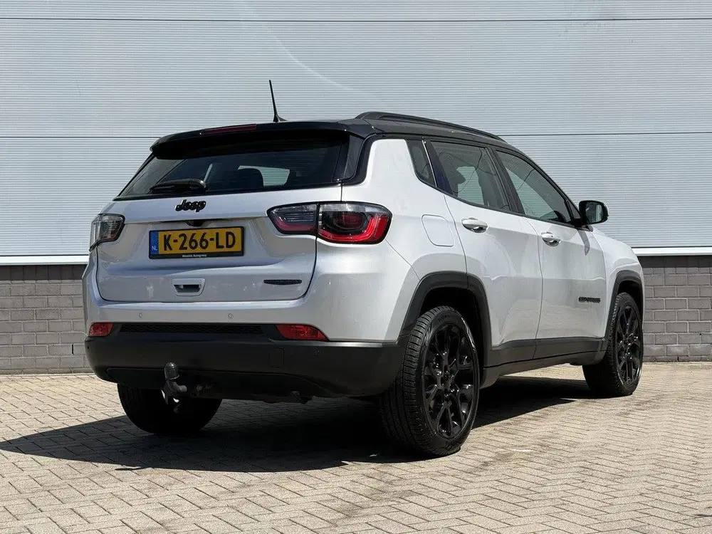 Jeep Compass 1.3T Night Eagle Liberty Edition uit 2021, foto 5