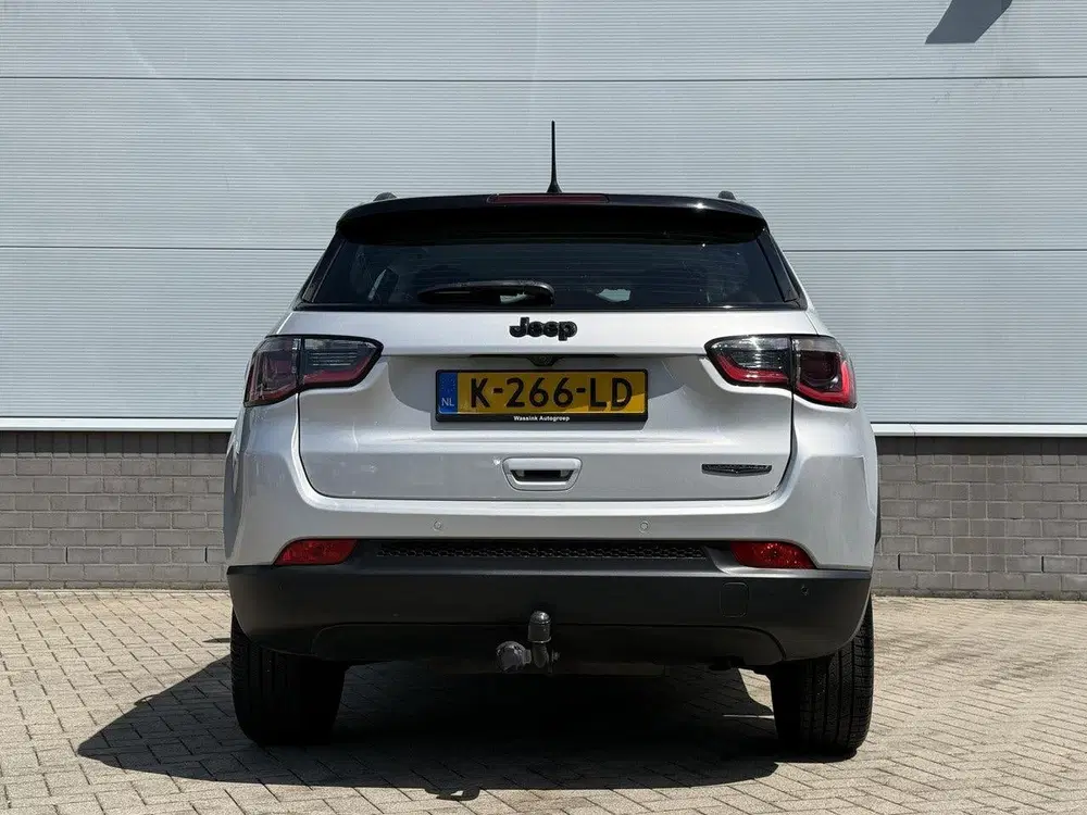 Jeep Compass 1.3T Night Eagle Liberty Edition uit 2021, foto 6