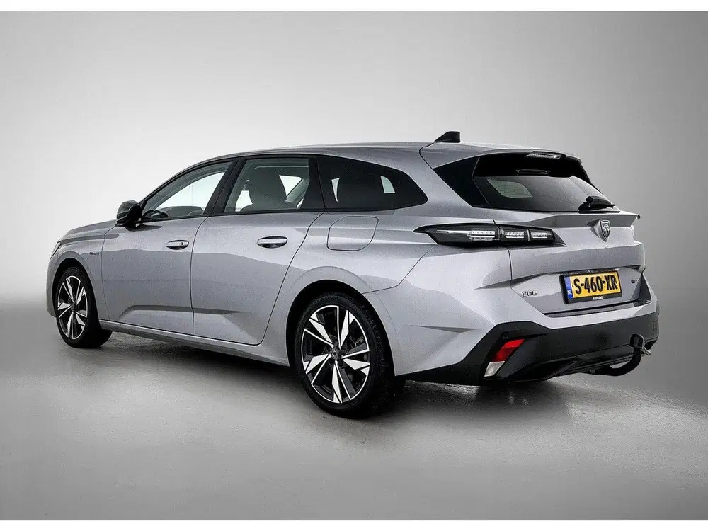 Peugeot 308 SW Active Pack Business 1.6 Plug-in Hybrid uit 2023, foto 3