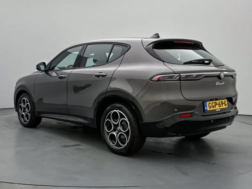 Alfa Romeo Tonale 130pk Hybrid Sprint uit 2024, foto 5