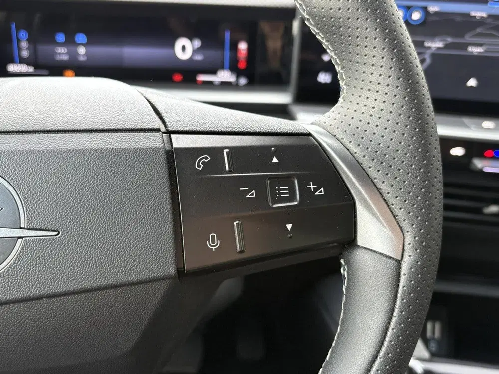 Opel Grandland 1.2 Turbo Hybrid GS uit 2025, foto 15