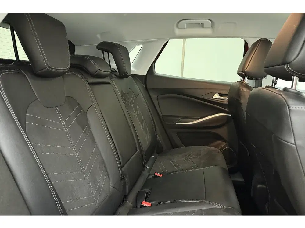Opel Grandland 1.6 Turbo Plug-In Hybrid GS 225pk uit 2024, foto 14