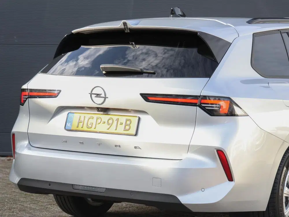 Opel Astra Sports Tourer Business Edition 110 pk uit 2025, foto 7