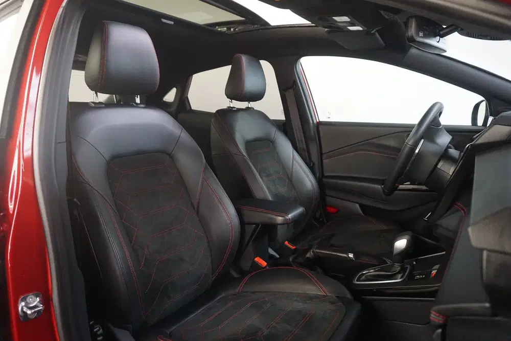 Ford Puma 1.0 EcoBoost Hybrid ST-Line X uit 2024, foto 8