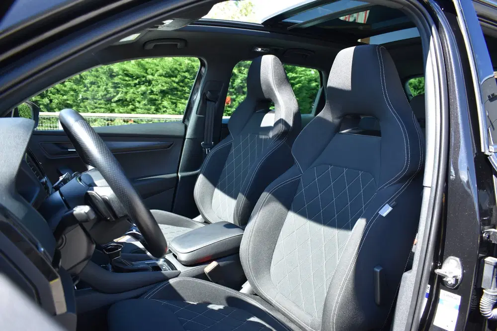 Skoda Karoq 1.5TSi ACT 150PK DSG Sportline Business uit 2022, foto 8