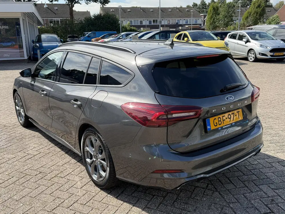 Ford Focus 1.0 EcoBoost Hybrid ST Line uit 2024, foto 4