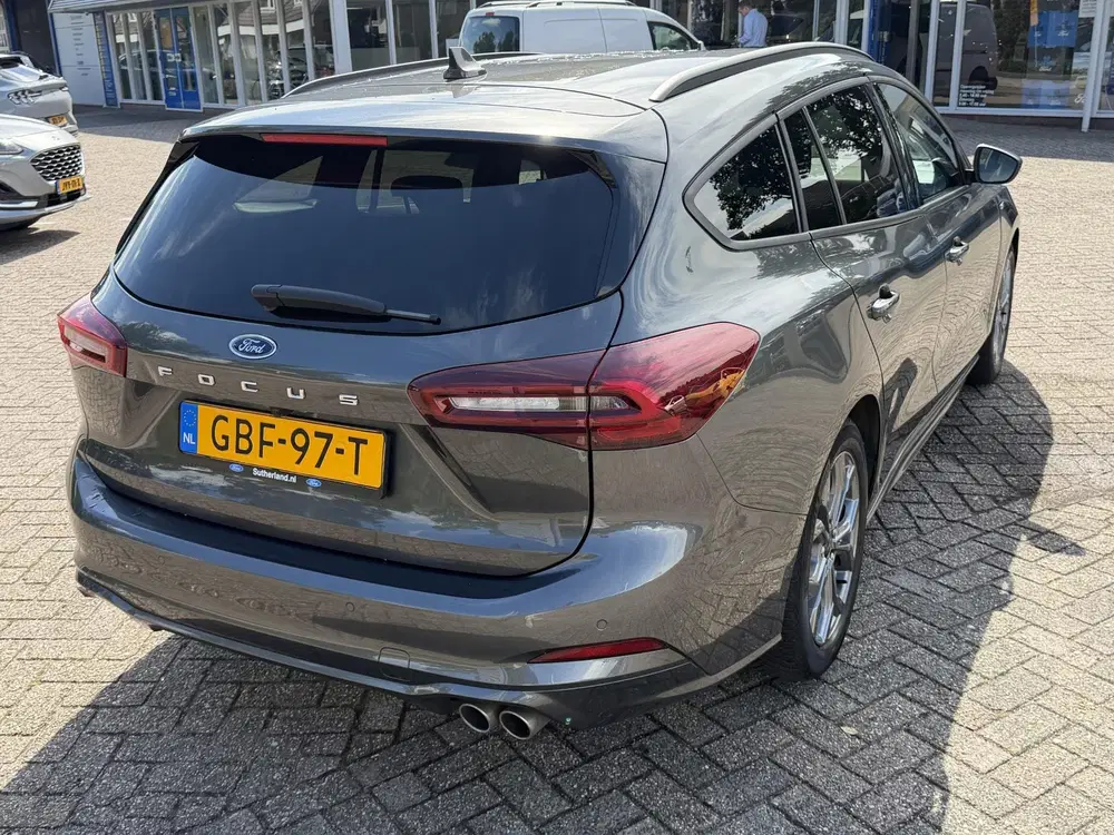 Ford Focus 1.0 EcoBoost Hybrid ST Line uit 2024, foto 7
