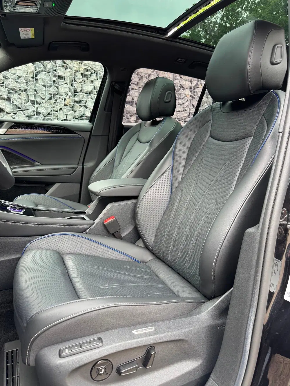 Volkswagen Tiguan 1.5 eTSI R-Line Pano Leder H uit 2024, foto 12