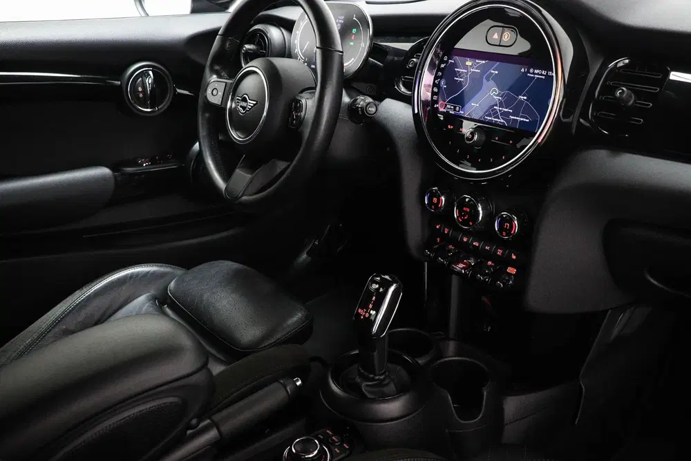 Mini John Cooper Works 1.5 One John Cooper Works uit 2021, foto 3