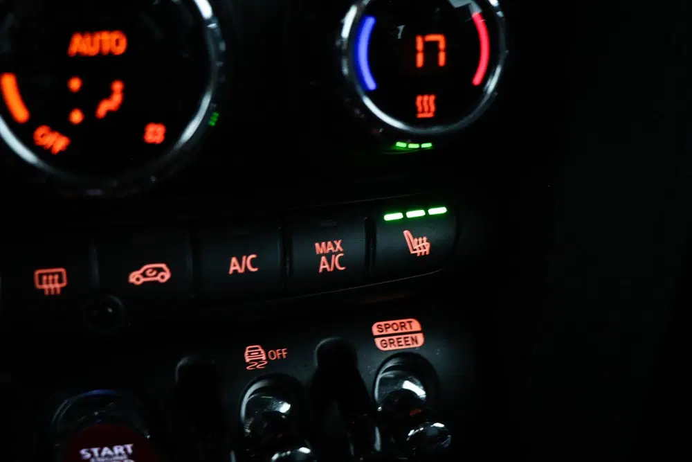 Mini John Cooper Works 1.5 One John Cooper Works uit 2021, foto 8