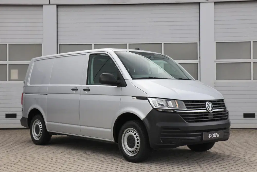 Volkswagen Transporter 2.0 TDI 150pk DSG L1H1 28 uit 2020, foto 8