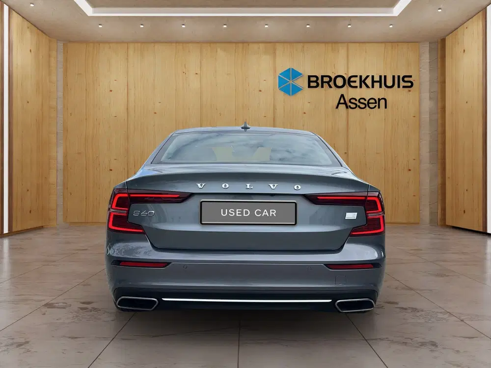 Volvo S60 2.0 Recharge T6 AWD Inscription uit 2021, foto 6