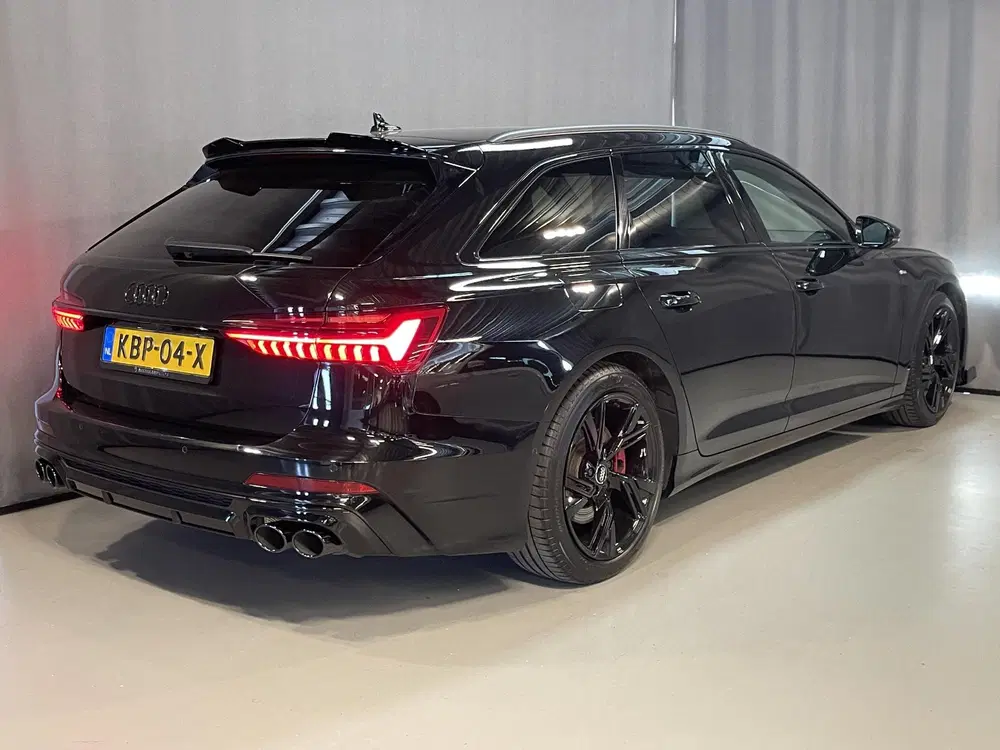 Audi A6 55 TFSI e quattro Competition 19" uit 2020, foto 2