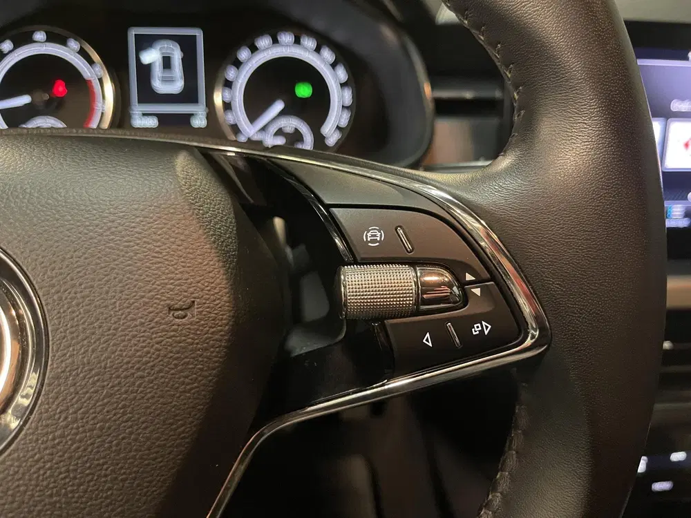 Skoda Kamiq 1.0 TSI Business Edition 16" uit 2023, foto 13