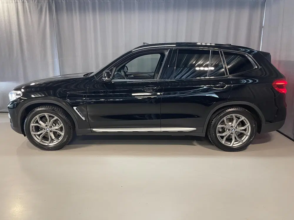 BMW X3 xDrive30e High Executive X Line 19" uit 2021, foto 4