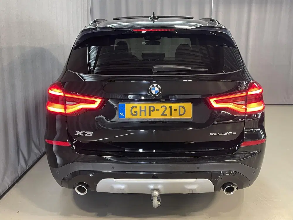 BMW X3 xDrive30e High Executive X Line 19" uit 2021, foto 9