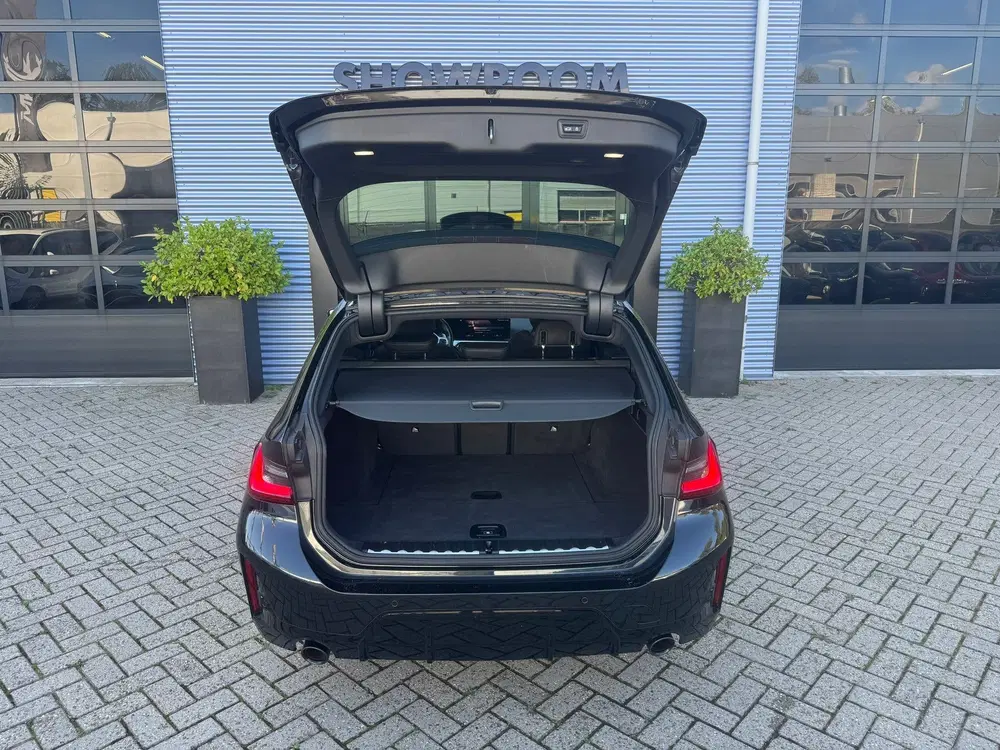BMW 3-serie 318i M-Pakket uit 2023, foto 7